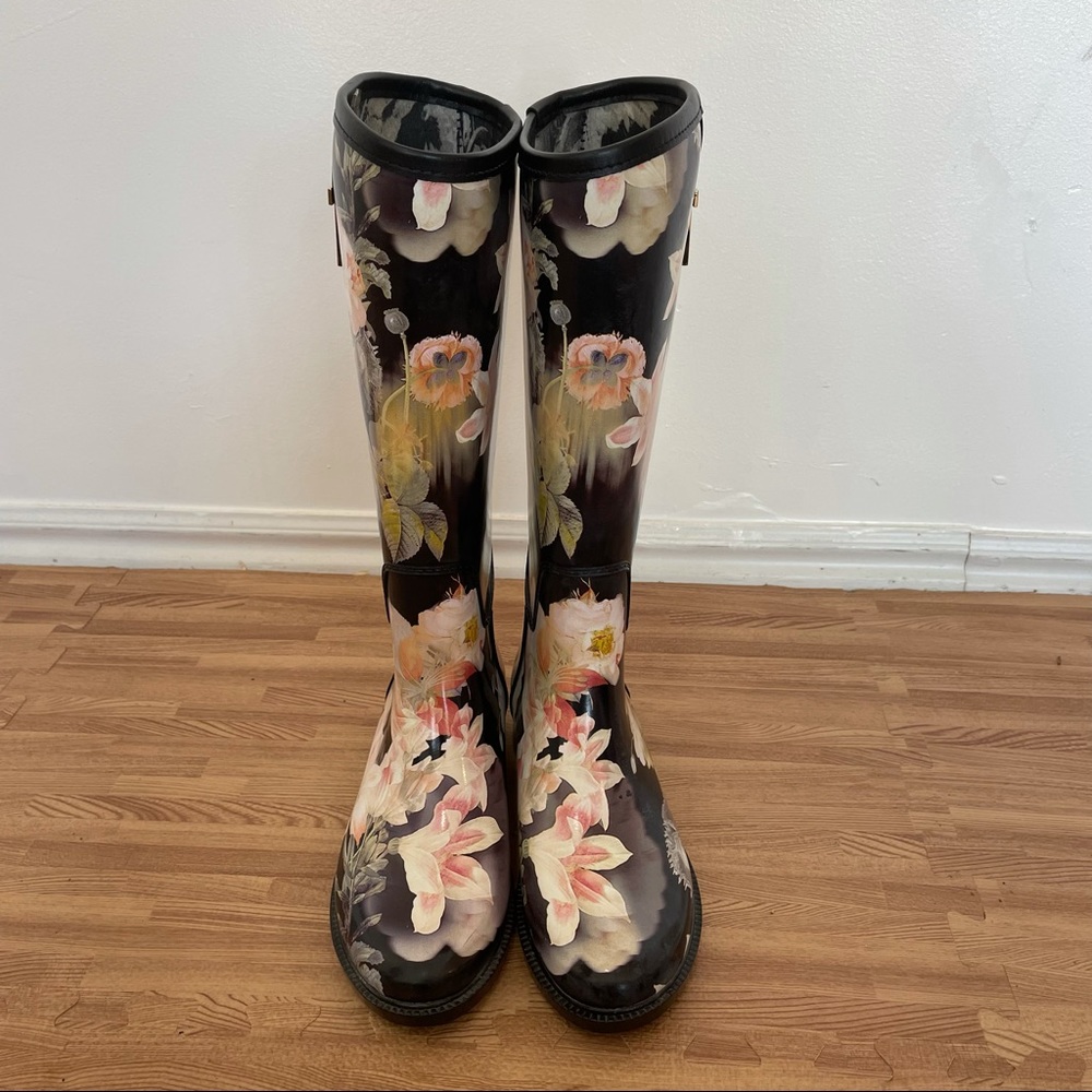 Ted Baker Karriner Floral Tall Knee Rain Boots 7 😍